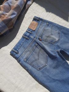 Flared Ripped Style