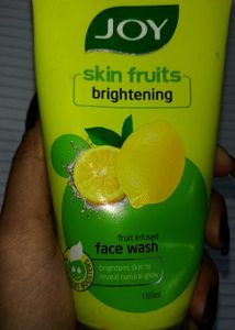Joy Skin Fruits Face Wash