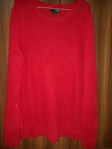 Red knitted warm top