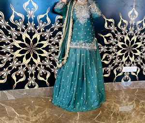Elegant Lehenga Choli Set