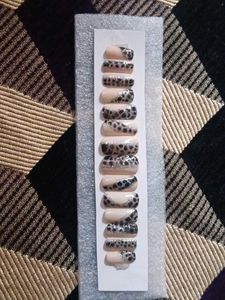Glitter Press On Nails 😍