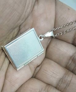 BOOK LOCKET With AntiTarnish Stainless Steel Chain