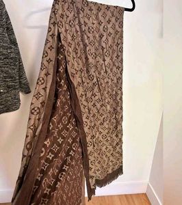 Louis Vuitton REVERSIBLE Silk Stole