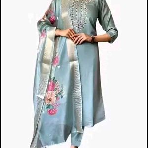 Elegant Blue Embroidered Salwar Kameez