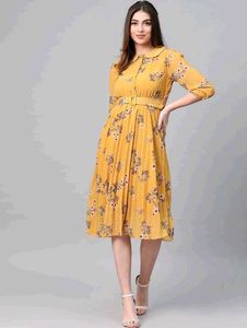 🌼 Floral Mustard Midi Dress 🌼