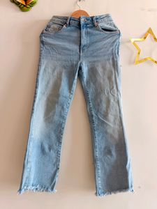 AMISU Jeans Co. Faded Jeans
