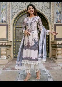 Pakistani Suit