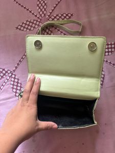 Sling bag