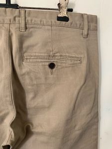 Chinos