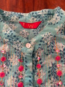 Embroidered Cotton Top Full Sleeves (Small)