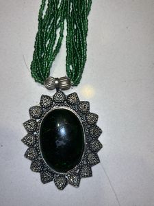 Green Beaded Necklace Set