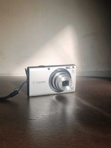Canon Camera With Accessories