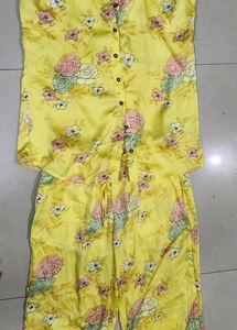ZIVAME Sultry Night Suit Yellow