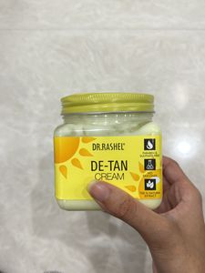 De Tan Cream