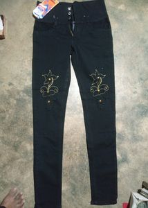 Black New Jeans..