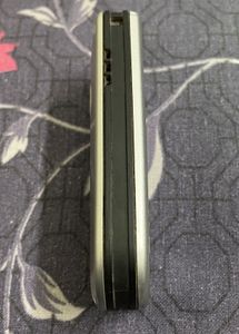 Vintage Nokia 6670 (Non-Working / White Screen)