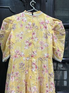 Summery Dress Perfect For Brunches, Beach &amp; Summer