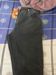 Black Faded Women’s Jeans