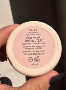 RARE BEAUTY LUMINOUS POWDER BLUSH- HAPPY