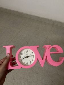 Pink Love Clock