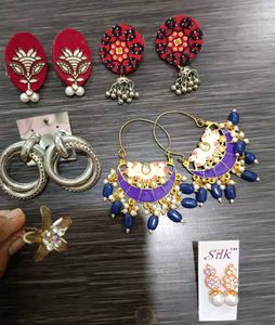 Variety of Earrings & Hairpin