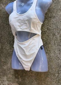 I. OFF WHITE SEXY BODYSUIT
