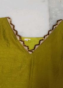 Olive Green &amp; Pink Salwar Kameez