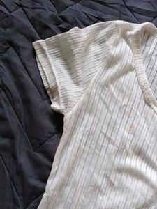 White Ribbed V-Neck Top