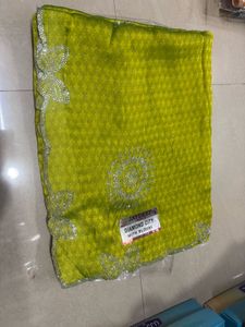 Elegant Green Saree For women’s and girls