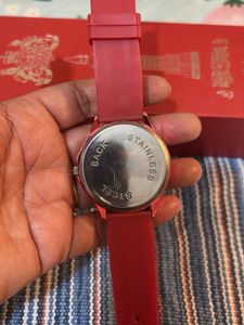 WOMAGE Quartz Red Watch