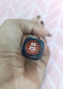 Mars Matte Lipstick And Pilgrim