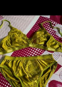 Combo Of Lingerie And Bra
