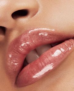 Fenty Gloss Bomb