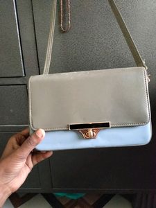 Beautiful Sling Bag 😍