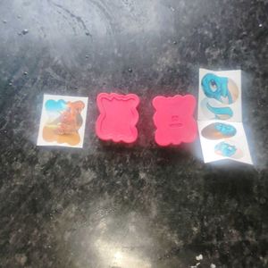 Kinder Surprise Toy Figure 2pis