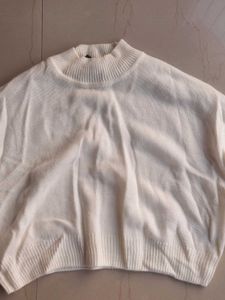 H &amp; M White jumper