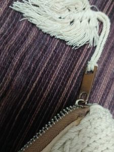 Knitted Walet