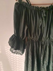 Off-Shoulder emerald green Dress
