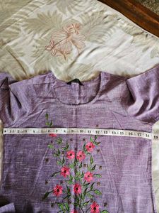 Handloom Embroidered Kurti