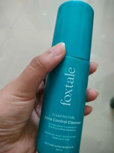 Foxtale Salicylic Acid Acne Control Cleanser