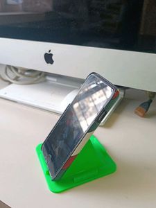 4 Side Angle Mobile Stand Green
