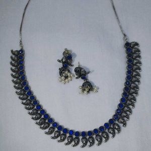 Necklace & Earring Set