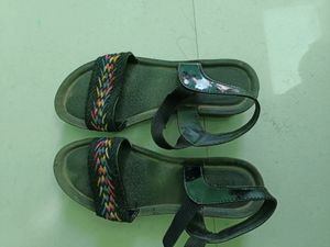 Sandal