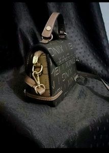 Beautiful Handbag 👜 For Women And Girls