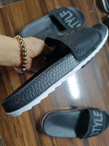 Black &#39;Style&#39; Slides - Size 7