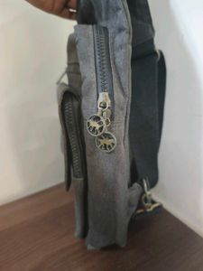 Authentic Kipling Chest Bag