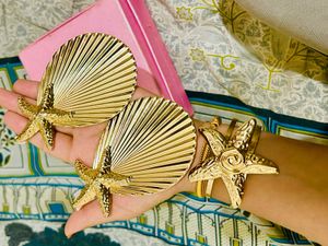 STAR SHELL GOLDEN EARRING &amp;hand Bracelet
