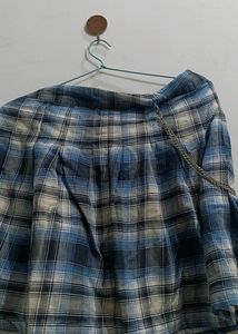 Zudio mini skirt