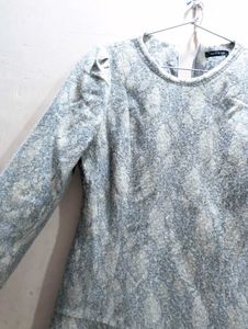 Elegant Lace Pattern Winter Frock