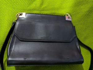 Forever New Satchel Handbag 👜